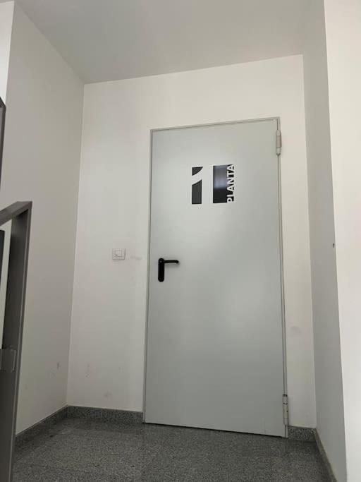 Apartamento Luminoso Cerca Salera カステリョン・デ・ラ・プラナ エクステリア 写真